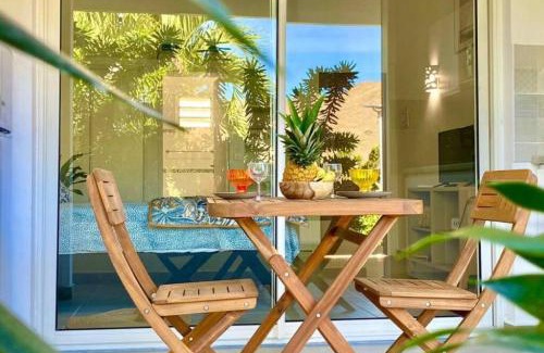 Cul de Sac House | Beautiful suite S17, pool, next to Pinel Island