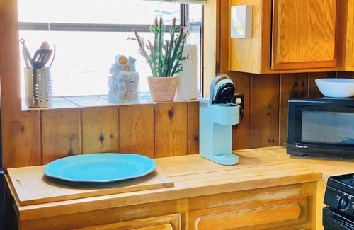 San Diego Condo | Beautiful Suite Steps to the Sand and Belmont Park
