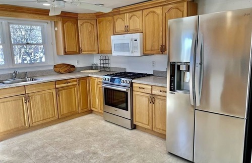 Kenberma House | Beautiful Summer Rental at Gorgeous Nantasket Beach in Hull MA!