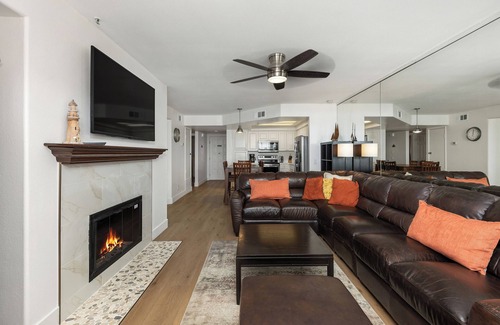 Imperial Beach Condo | Beautiful Sunny 3 Bedroom Ground Floor with Southwest View of the Ocean