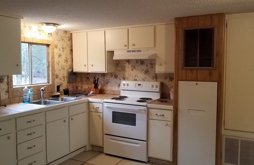 Leesville House | Beautiful Sunrises! Lakefront Family Getaway on Lake Murray w/Private Dock WiFi