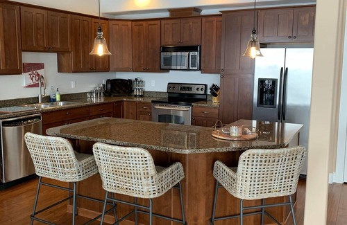 Quincy House | Beautiful Sunserra home located on the 9th fairway of the golf course