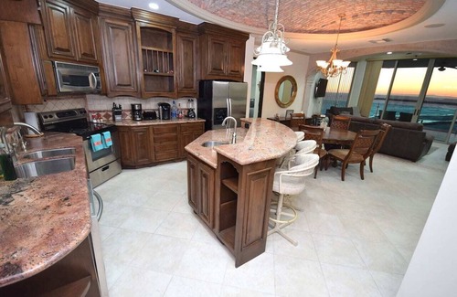 Sandy Beach Condo | Beautiful Sunset and Ocean View Esmeralda A503