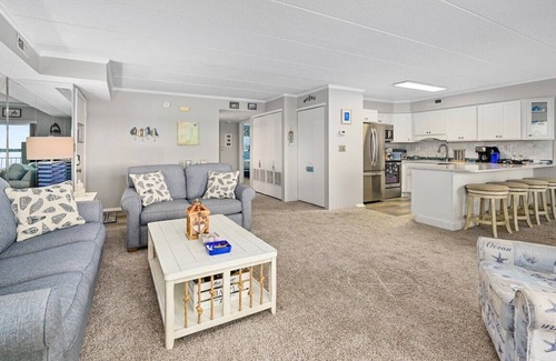 Ocean City Condo | Beautiful Sunsets are Waiting for You at This Amazing 2 BR 2 BA Unit W/Pool!