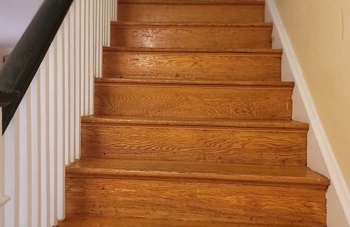 Upper Darby House | Beautiful Surburban Family Home