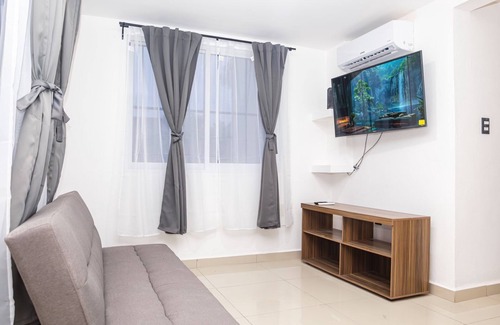 Crucecita Apartment | Beautiful two-bedroom apartment with excellent location