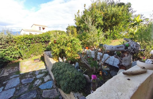 Albitreccia Apartment | Beautiful T2 in residence with swimming pools