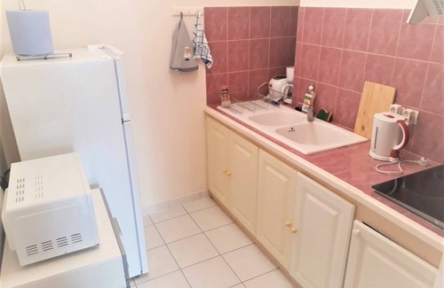 Rochefort Apartment | Beautiful T3 on the ground floor, Downtown near the Hermione