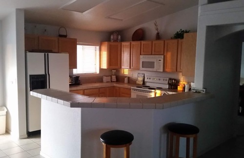 Lake Havasu City House | Beautiful Three Bedroom Two Bath House Two Blocks From Water