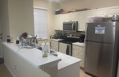 Riviera Beach House | Beautiful town home