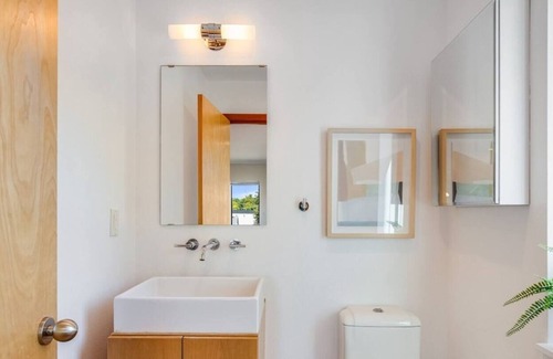 Central District House | Beautiful townhome near downtown Seattle