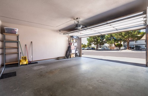 Northeast Heights House | Beautiful Townhome in NE Albuquerque