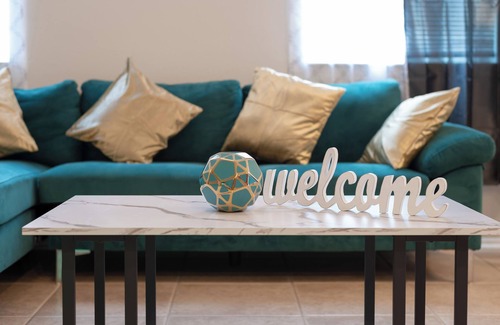 Sanford House | Beautiful townhouse awaits you. Pet friendly!