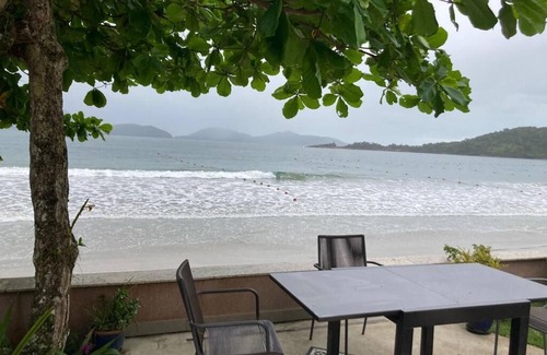 Praia da Fortaleza House | Beautiful townhouse right on the sand on the beautiful beach of fortaleza