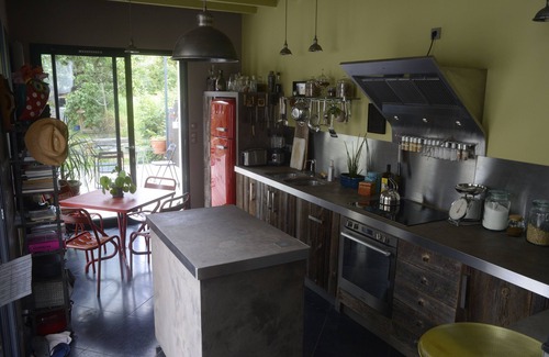 Patte d'Oie House | Beautiful townhouse with swimming pool & fireplace