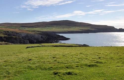 Goleen House | Beautiful Traditional Irish Cottage