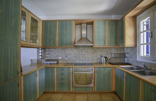 Agia Anna House | Beautiful Tranquil Naxos House with Stunning Views, 400m to Agia Anna Beach.