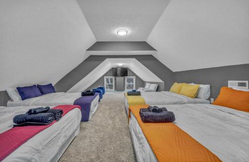 Tremont House | Beautiful Tremont Jewel in Central Cleveland location