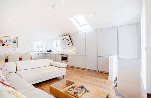 Knightsbridge Apartment | Beautiful two bedroom apartment in Knightsbridge