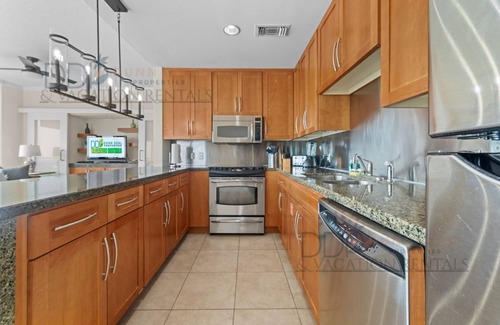 Biloxi Condo | Beautiful Two Bedroom Condo