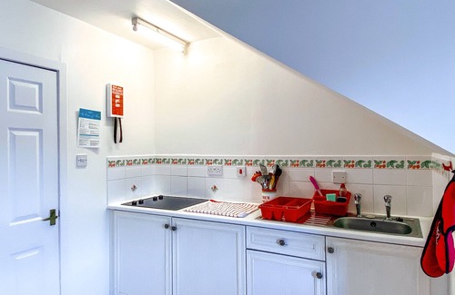 Achachork House | BEAUTIFUL TWO BEDROOM HOME LOCATED IN PORTREE HARBOUR STEPS AWAY FROM THE SEA