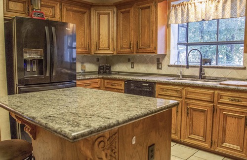 Huntwick Forest House | Beautiful two story home with pool and spa and minutes from the mall.