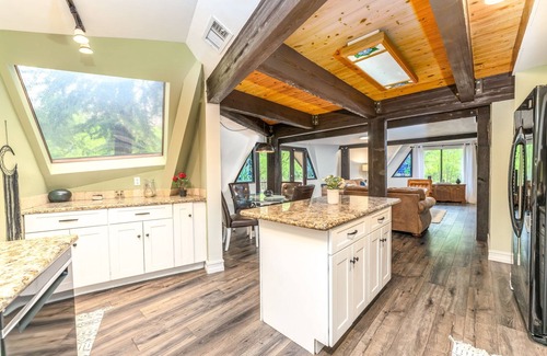 Sedona House | Beautiful Unique home with yoga/meditation studio!