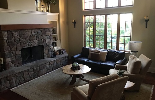 Fairmont House | Beautiful university area home