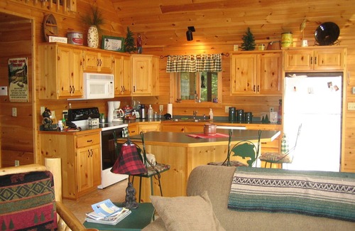 Stone Lake Ski Chalet | Beautiful Up North Get Away