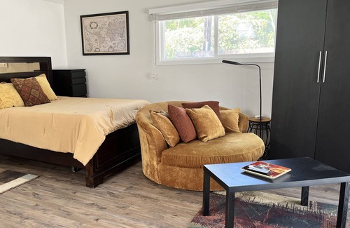La Habra Heights Apartment | Beautiful Updated Quiet Guesthouse in the Hills