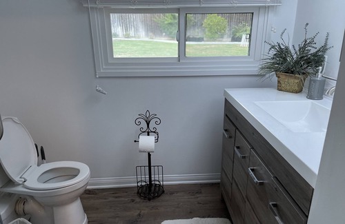 La Habra Heights Apartment | Beautiful Updated Quiet Guesthouse in the Hills