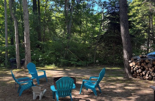 Caseville House | Beautiful updated cottage; sleeps 6; short stroll to shared, private sandy BEACH