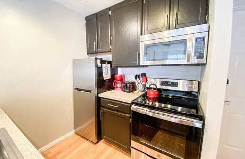 Harbor Village Condo | Beautiful, Updated Inn Building Condo #204