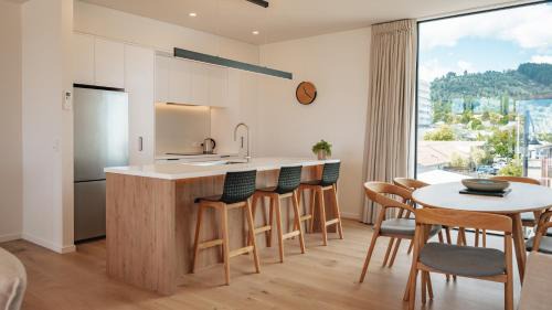 Nelson City Centre Apartment | Beautiful urban apartment 2