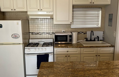 Point Pleasant Beach Condo | Beautiful Beach Condo – 1 Block From Boardwalk!