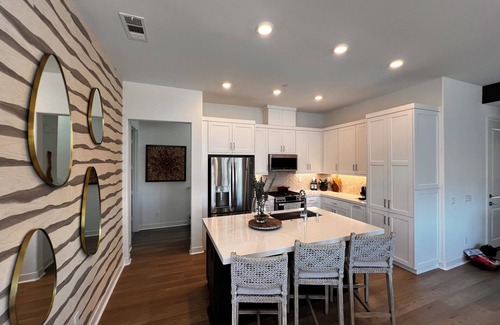 San Juan Capistrano House | Beautiful new home in Rancho Mission Viejo with amazing pond and sunset views