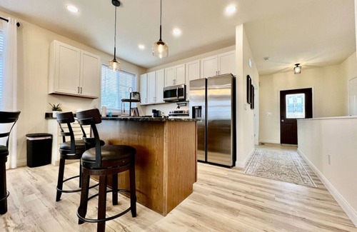 Maud House | Beautiful NEW Ranch Home with a large deck & games