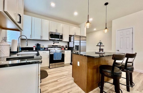 Maud House | Beautiful NEW Ranch Home with a large deck & games