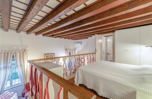 Castelgomberto Apartment | Beautiful vacation apartment in the courtyard of an old Venetian villa from the mid-17th century.