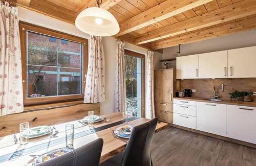 Teisendorf Apartment | Beautiful Vacation Apartment "Rupertiwinkl" with Wi-Fi