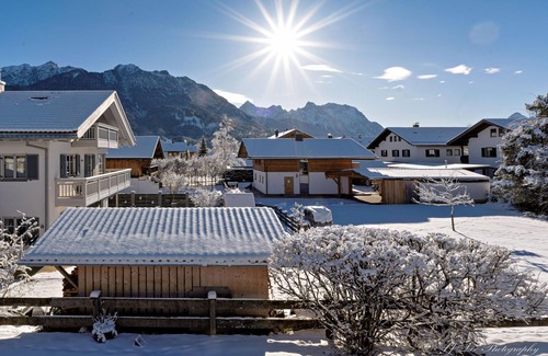 Wallgau Apartment | Beautiful vacation apartment Kathi with mountain view in Wallgau
