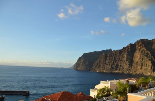 Los Gigantes Apartment | Beautiful Vacation Home with views of the sea and the Los Gigantes Cliff.