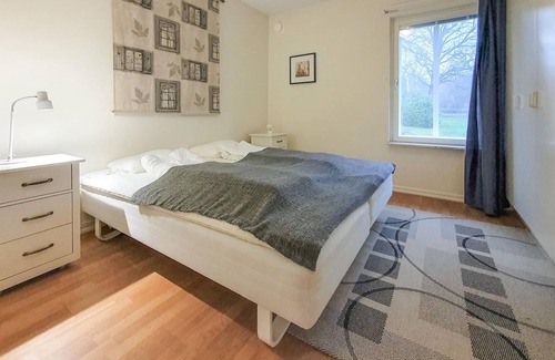 Hoor Apartment | Beautiful vacation home for those who love animals and nature!