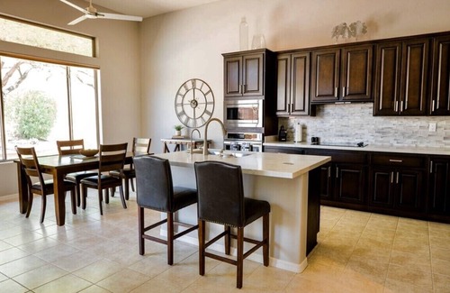 Anthem Country Club House | Beautiful Vacation Home - in the Anthem Country Club