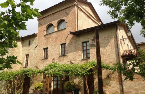 Piosina Villa | Beautiful Villa Monastery Guest House in Tuscany