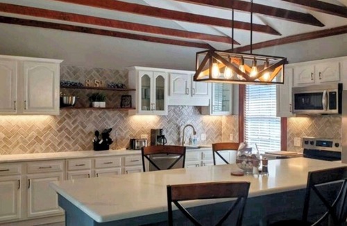 Southeast Pensacola House | Beautiful Victorian-style home - 15 min from beach