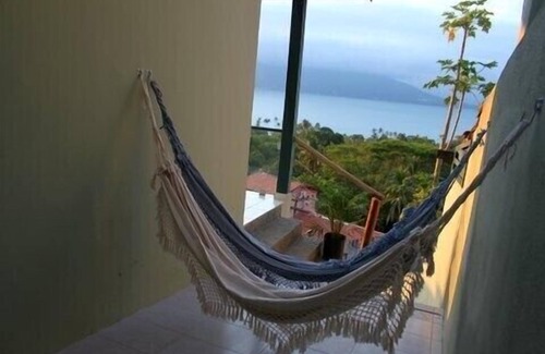 Ilhabela House | BEAUTIFUL VIEW. house for 5 people near village Rented