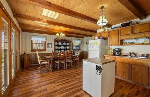 Franklin Cabin | BEAUTIFUL VIEW OF SMOKY MOUNTAINS