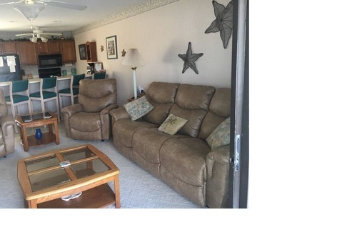 Lake Ozark Condo | Beautiful View of the Main Channel in a family friendly setting.
