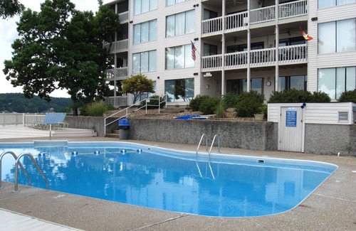 Lake Ozark Condo | Beautiful View of the Main Channel in a family friendly setting.